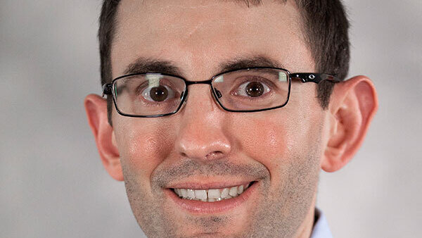 Graham D. Dellinger, MD - IU Health Pulmonology, Critical Care & Sleep Medicine - Avon at 1115 Ronald Reagan Pkwy Suite 171