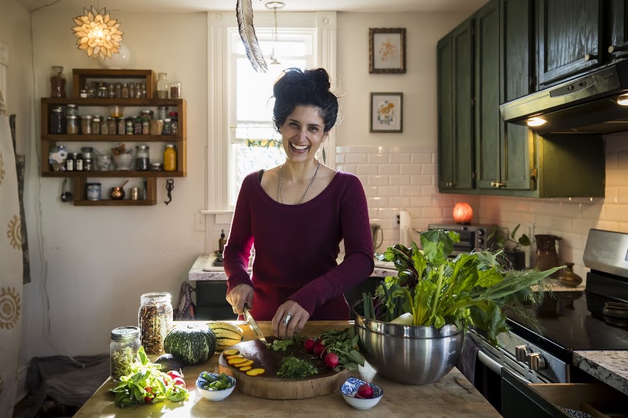 Nourish Holistic Health, Herbs & Life Coach | Energy, focus, mood, work, sleep, PMS, TMJ, digestion, binge or emo eating at 457 Silver Maple Way