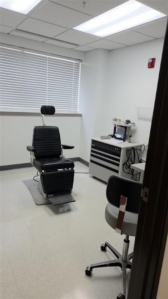 Dr. Robert T. Standring, MD at 44725 Grand River Ave Ste 200