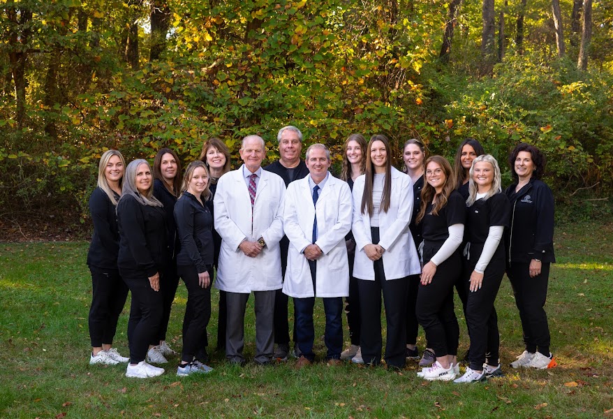 Scott Dental Group at 633 N Union St