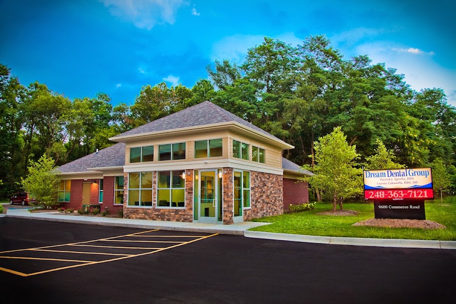Dream Dental Group at 9600 Commerce Rd