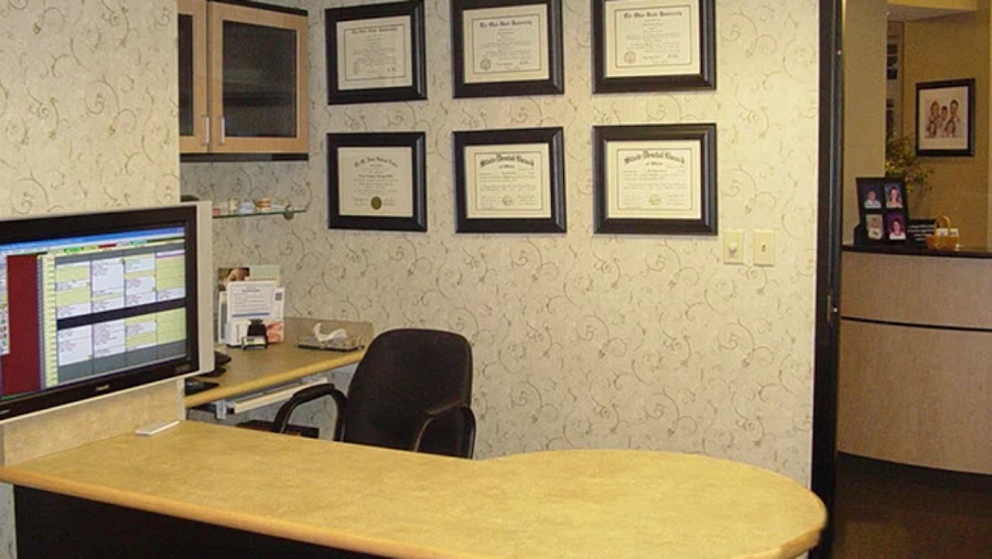 Austin Park Dental at 801 E State St