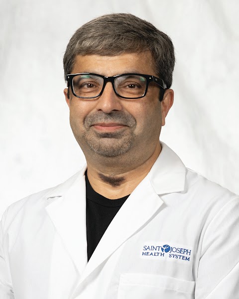 Abdul Malik, MD at 60101 Bodnar Blvd Ste. 100B